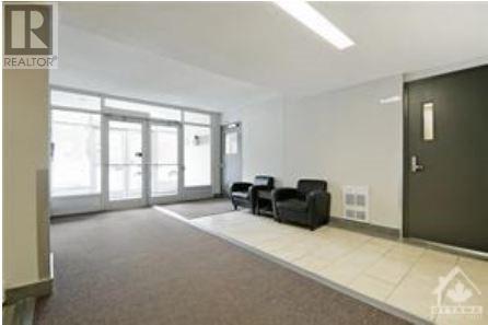 213 - 324 Cambridge Street N, Condo with 0 bedrooms, 1 bathrooms and 1 parking in Ottawa ON | Image 2