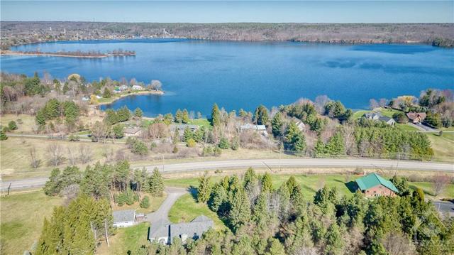9 Trotters Lane, House detached with 3 bedrooms, 2 bathrooms and 8 parking in Rideau Lakes ON | Image 6
