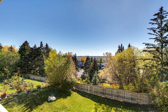 2203 12 Avenue Nw, House detached with 4 bedrooms, 3 bathrooms and 4 parking in Calgary AB | Image 10