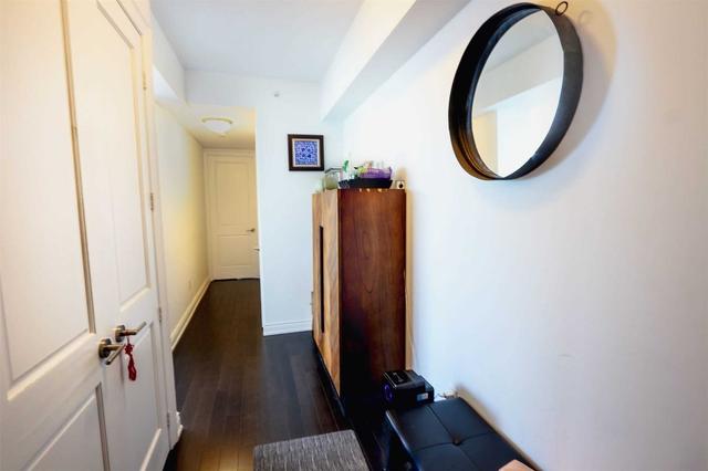 6307 - 388 Yonge St, Condo with 2 bedrooms, 2 bathrooms and 1 parking in Toronto ON | Image 11