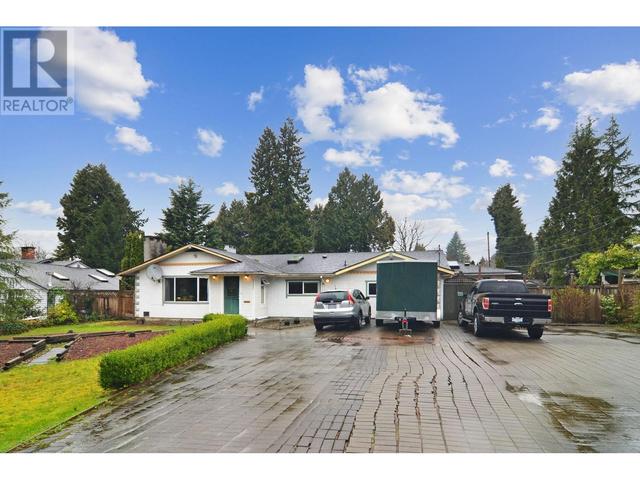 21421 River Road, House detached with 3 bedrooms, 2 bathrooms and null parking in Maple Ridge BC | Image 1