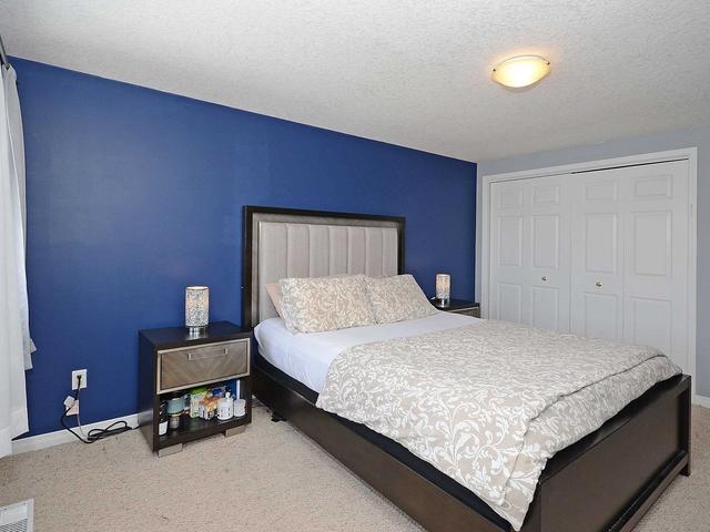 11 Gosling Gdns, House detached with 4 bedrooms, 4 bathrooms and 4 parking in Guelph ON | Image 16