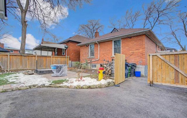 263 John St, House detached with 2 bedrooms, 2 bathrooms and 5.5 parking in Toronto ON | Image 16