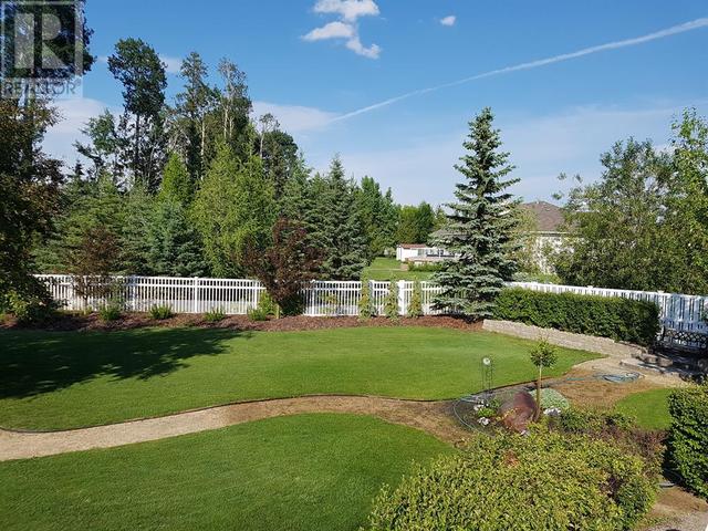 118 Park Drive, House detached with 4 bedrooms, 3 bathrooms and 6 parking in Whitecourt AB | Image 6