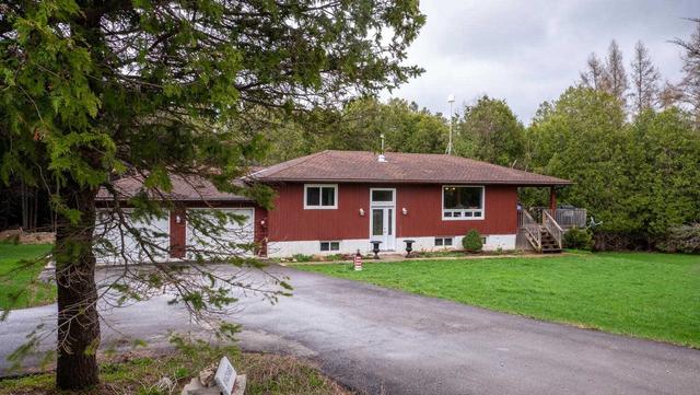 234833 Concession 2 Wgr, House detached with 2 bedrooms, 1 bathrooms and 8 parking in West Grey ON | Image 12