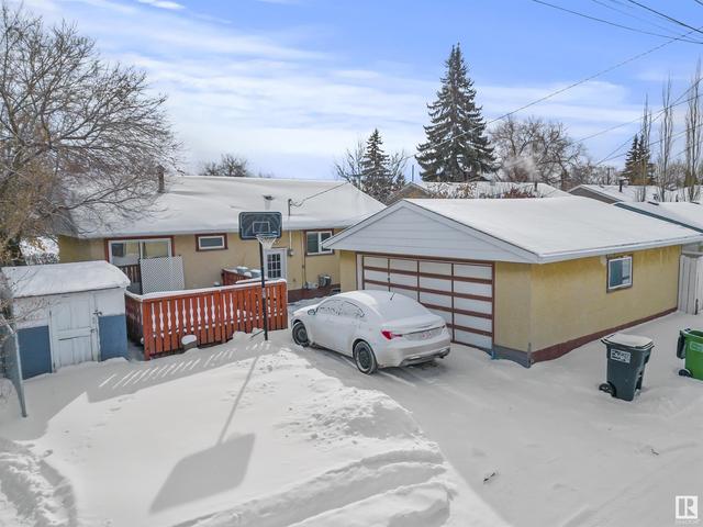 7108 75 St Nw, House detached with 4 bedrooms, 2 bathrooms and null parking in Edmonton AB | Image 6