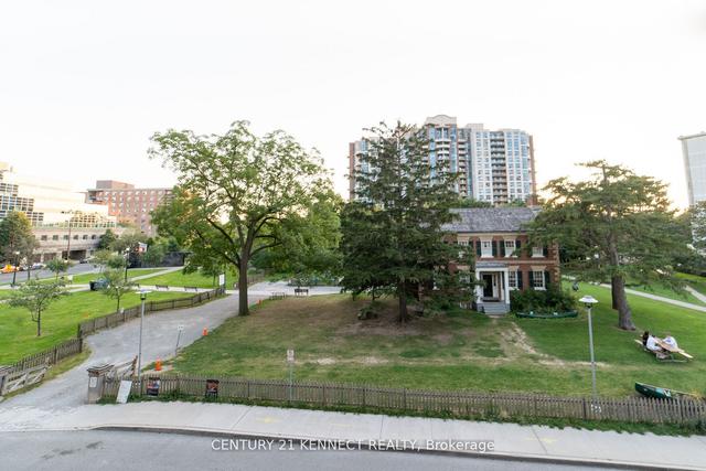 th6 - 5162 Yonge St, Townhouse with 2 bedrooms, 3 bathrooms and 1 parking in Toronto ON | Image 19