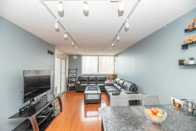 1710 - 2460 Eglinton Ave E, Condo with 2 bedrooms, 2 bathrooms and 1 parking in Toronto ON | Image 3