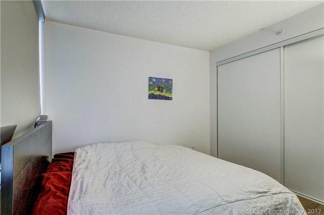319 - 20 Joe Shuster Way, Condo with 2 bedrooms, 2 bathrooms and 1 parking in Toronto ON | Image 9