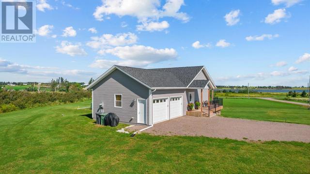 22 Maxwell Court, House detached with 4 bedrooms, 3 bathrooms and null parking in North Rustico FD PE | Image 42