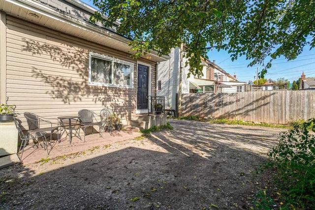 1164 Cannon St E, House detached with 4 bedrooms, 2 bathrooms and 1 parking in Hamilton ON | Image 25