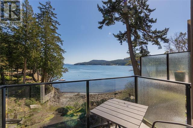630 Dinner Bay Rd, House detached with 12 bedrooms, 16 bathrooms and 12 parking in Southern Gulf Islands BC | Image 18