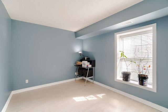 111 - 4003 Kilmer Dr, Condo with 2 bedrooms, 2 bathrooms and 1 parking in Burlington ON | Image 17
