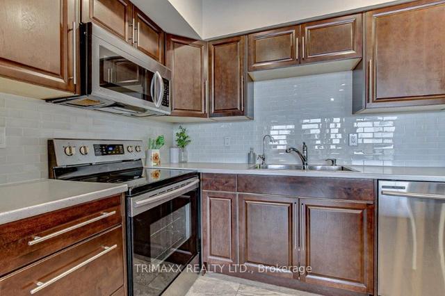 804 - 744 Wonderland Rd S, Condo with 2 bedrooms, 2 bathrooms and 1 parking in London ON | Image 3