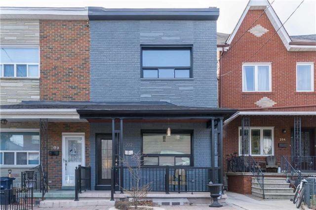 upper - 202 Bellwoods Ave, House semidetached with 3 bedrooms, 2 bathrooms and 2 parking in Toronto ON | Image 1