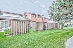 88 Dawson Cres, Townhouse with 3 bedrooms, 2 bathrooms and 2 parking in Brampton ON | Image 13