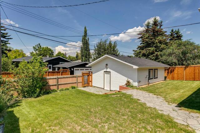 3711 Sarcee Road Sw, House detached with 4 bedrooms, 3 bathrooms and 2 parking in Calgary AB | Image 38