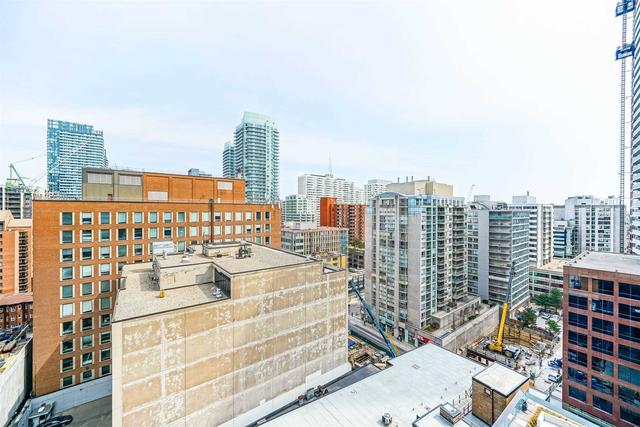 908 - 8 Eglinton Ave, Condo with 2 bedrooms, 2 bathrooms and 0 parking in Toronto ON | Image 19