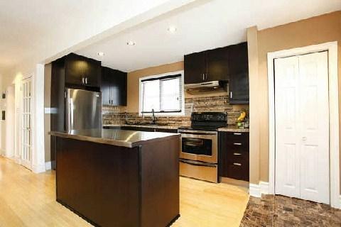 867 Glencairn Ave, House detached with 2 bedrooms, 2 bathrooms and 3 parking in Toronto ON | Image 6