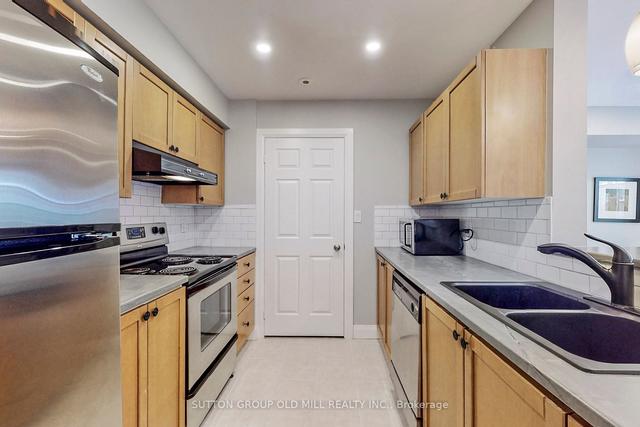 56 - 50 Turntable Cres, Townhouse with 2 bedrooms, 1 bathrooms and 1 parking in Toronto ON | Image 17