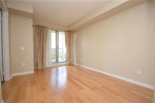 520 - 1040 The Queensway, Condo with 3 bedrooms, 2 bathrooms and 1 parking in Toronto ON | Image 9