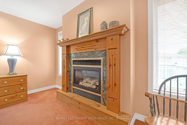238 Alderlea Ave, House detached with 2 bedrooms, 2 bathrooms and 6 parking in Hamilton ON | Image 14