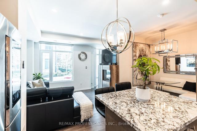 th87 - 15 Applewood Lane, Townhouse with 3 bedrooms, 3 bathrooms and 2 parking in Toronto ON | Image 31