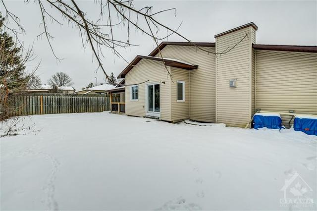 1468 Bortolotti Crescent, House detached with 4 bedrooms, 2 bathrooms and 6 parking in Ottawa ON | Image 28