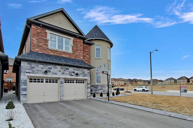 156 Gibson Circ, House detached with 5 bedrooms, 6 bathrooms and 6 parking in Bradford West Gwillimbury ON | Image 5