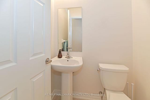3767a St Clair Ave E, House attached with 4 bedrooms, 3 bathrooms and 1 parking in Toronto ON | Image 3