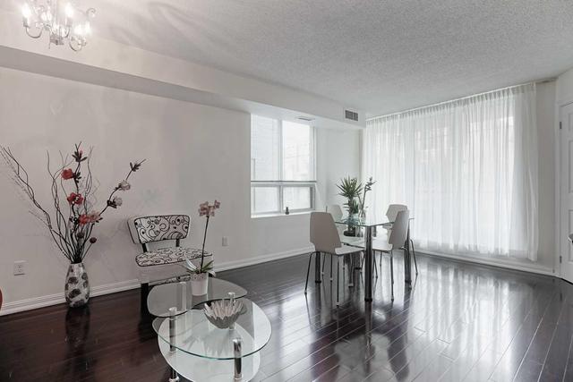 203 - 311 Richmond St E, Condo with 3 bedrooms, 2 bathrooms and 1 parking in Toronto ON | Image 6