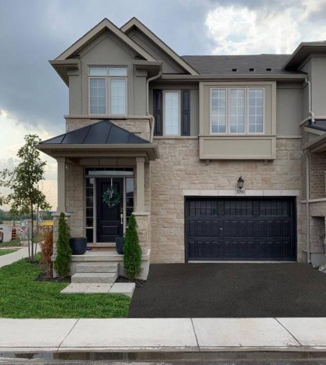 3090 Blackfriard Common Dr, House attached with 3 bedrooms, 4 bathrooms and 3 parking in Oakville ON | Image 1