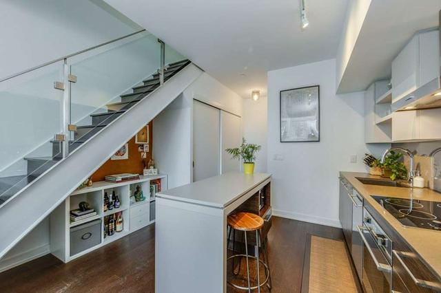 107 - 1030 King St W, Townhouse with 1 bedrooms, 2 bathrooms and 0 parking in Toronto ON | Image 4