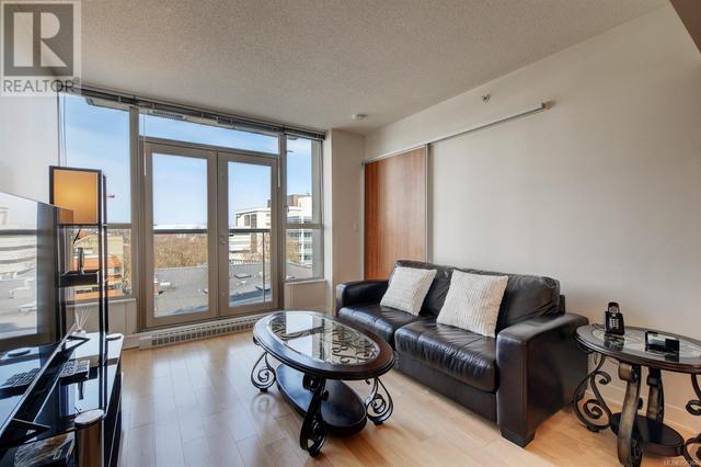 705 - 760 Johnson St, Condo with 1 bedrooms, 1 bathrooms and null parking in Victoria BC | Image 5