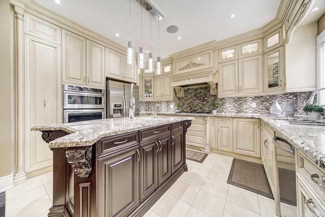 114 Budea Cres, House detached with 5 bedrooms, 5 bathrooms and 4 parking in Toronto ON | Image 9