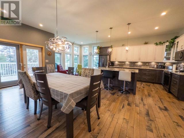 211 A Peterson Dr, House detached with 5 bedrooms, 3 bathrooms and null parking in Kenora ON | Image 13