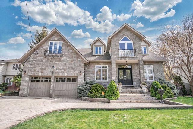 909 Hazel St, House detached with 4 bedrooms, 6 bathrooms and 6 parking in Burlington ON | Image 1