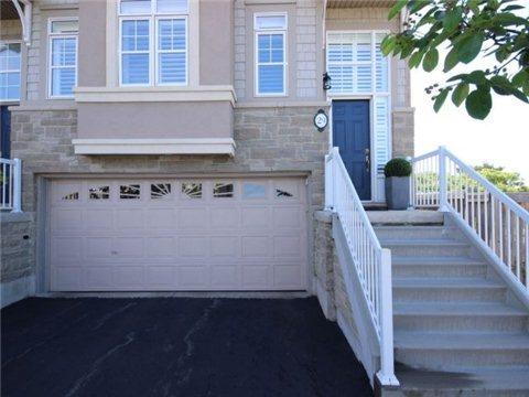 29 - 29-31 Sunvale Pl, Townhouse with 3 bedrooms, 4 bathrooms and 2 parking in Hamilton ON | Image 3