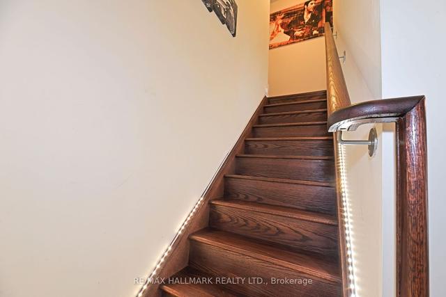 3767a St Clair Ave E, House attached with 4 bedrooms, 3 bathrooms and 1 parking in Toronto ON | Image 4