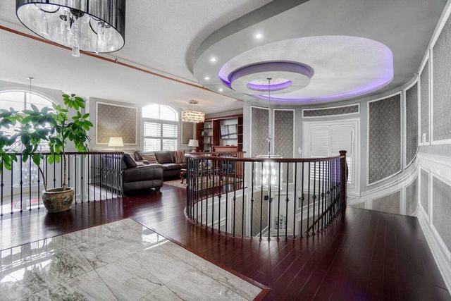 10 Rhapsody Cres, House detached with 5 bedrooms, 7 bathrooms and 6 parking in Brampton ON | Image 14