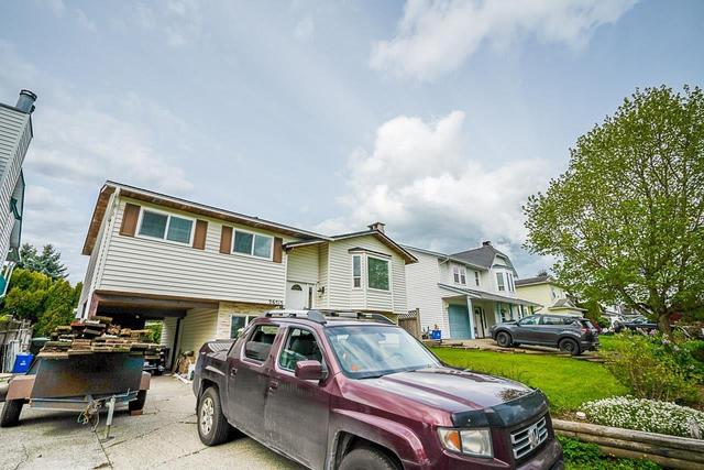 26515 28 Avenue, House detached with 3 bedrooms, 3 bathrooms and 3 parking in Langley BC | Image 24
