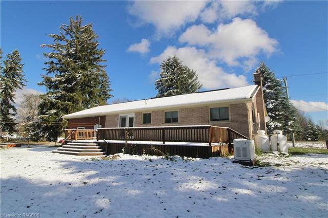 315338 Highway 6, House detached with 1 bedrooms, 1 bathrooms and 11 parking in Chatsworth ON | Image 35