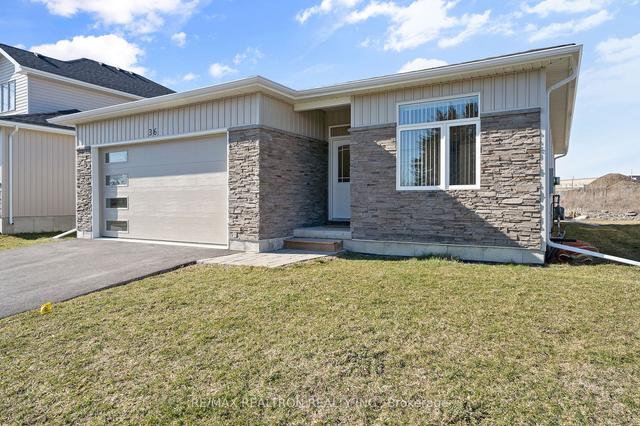 36 Mcfarland Dr, House detached with 2 bedrooms, 3 bathrooms and 4 parking in Belleville ON | Image 23