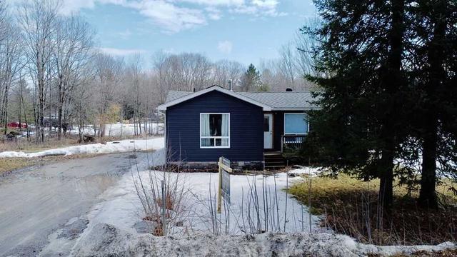 1339 Walkers Point Rd, House detached with 3 bedrooms, 1 bathrooms and 6 parking in Muskoka Lakes ON | Image 12