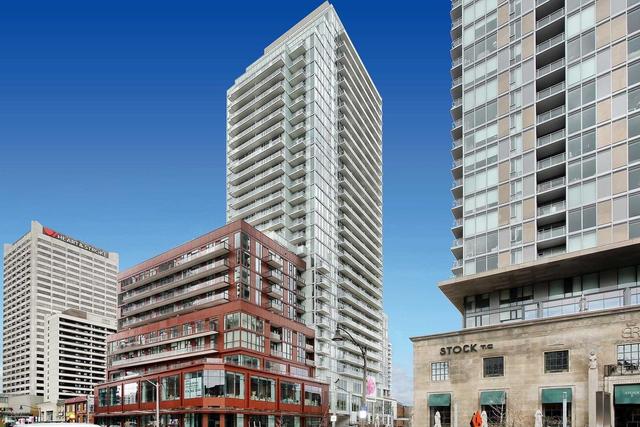 1006 - 33 Helendale Ave, Condo with 1 bedrooms, 1 bathrooms and 0 parking in Toronto ON | Card Image