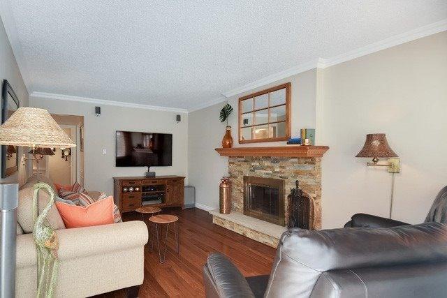 124 Mccauley Crt, House detached with 4 bedrooms, 3 bathrooms and 4 parking in Newmarket ON | Image 7