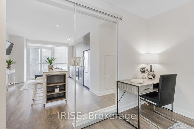 204 - 2 Sonic Way S, Condo with 3 bedrooms, 2 bathrooms and 1 parking in Toronto ON | Image 13