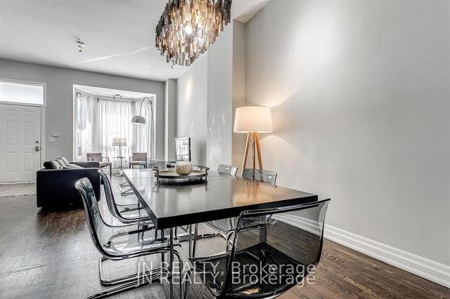 308 Harbord St, House semidetached with 3 bedrooms, 2 bathrooms and 0 parking in Toronto ON | Image 3