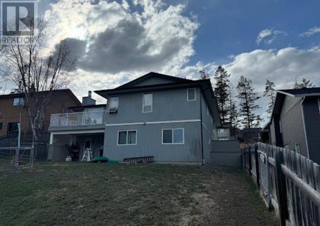 84 Westridge Drive, House detached with 6 bedrooms, 3 bathrooms and null parking in Williams Lake BC | Image 2