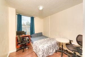 204 - 15 Kensington Rd, Condo with 2 bedrooms, 1 bathrooms and 1 parking in Brampton ON | Image 6
